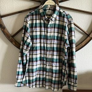 Ben Sherman button up plaid flannel. Men’s size large. 46C